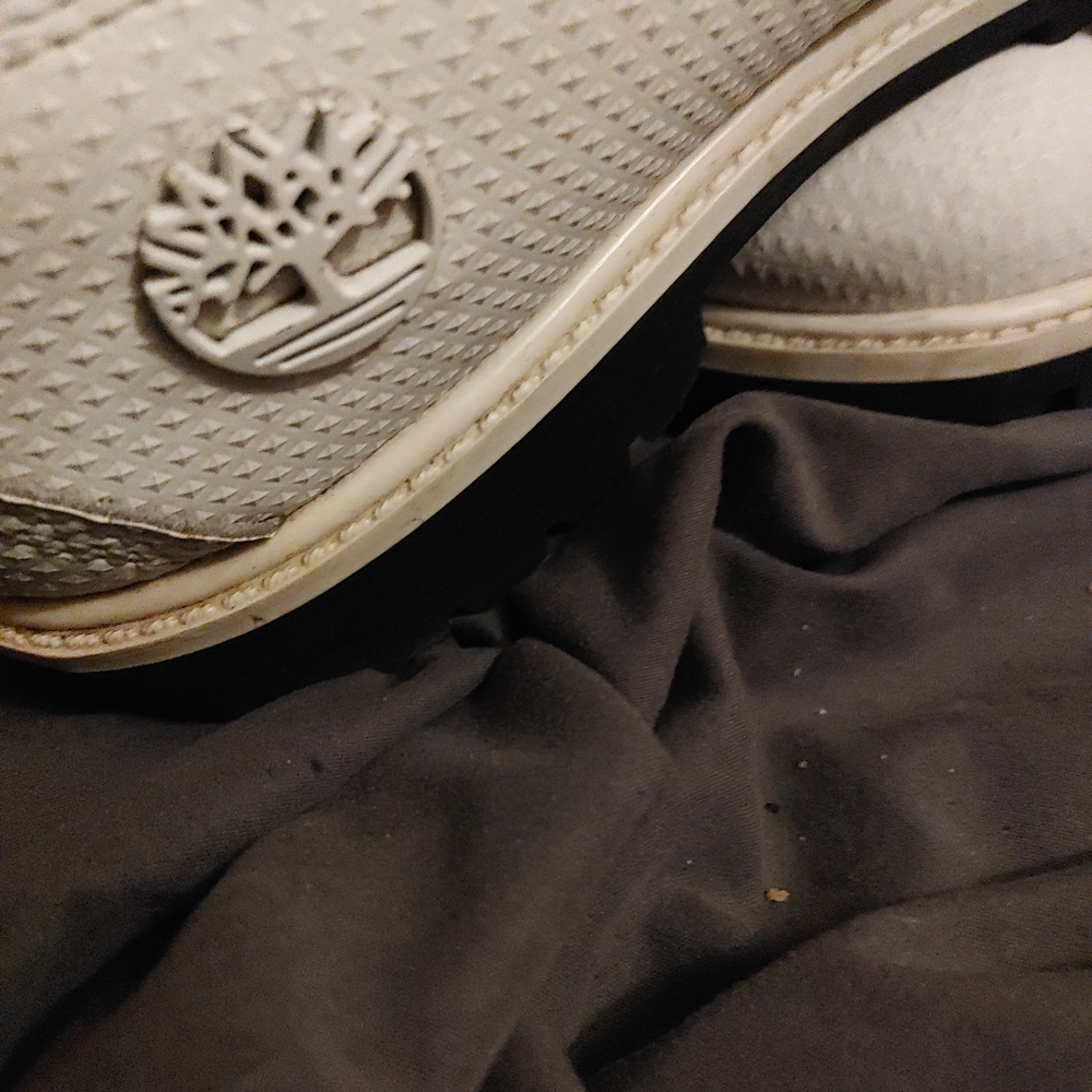 Looking to sell my hellcores( timberland)
